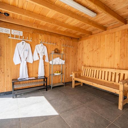 Glamping Lodge With Eco-Wellness 泽沃德 外观 照片