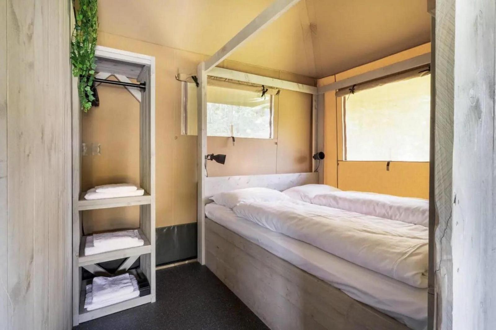 Glamping Lodge With Eco-Wellness 泽沃德 外观 照片