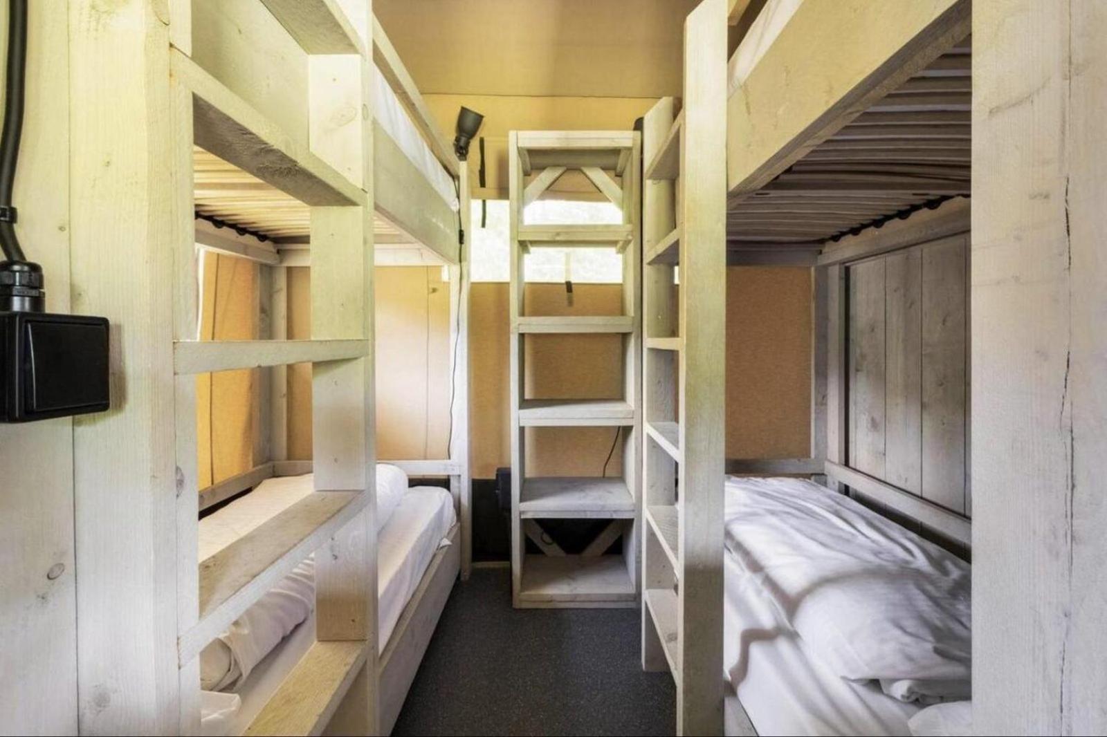 Glamping Lodge With Eco-Wellness 泽沃德 外观 照片