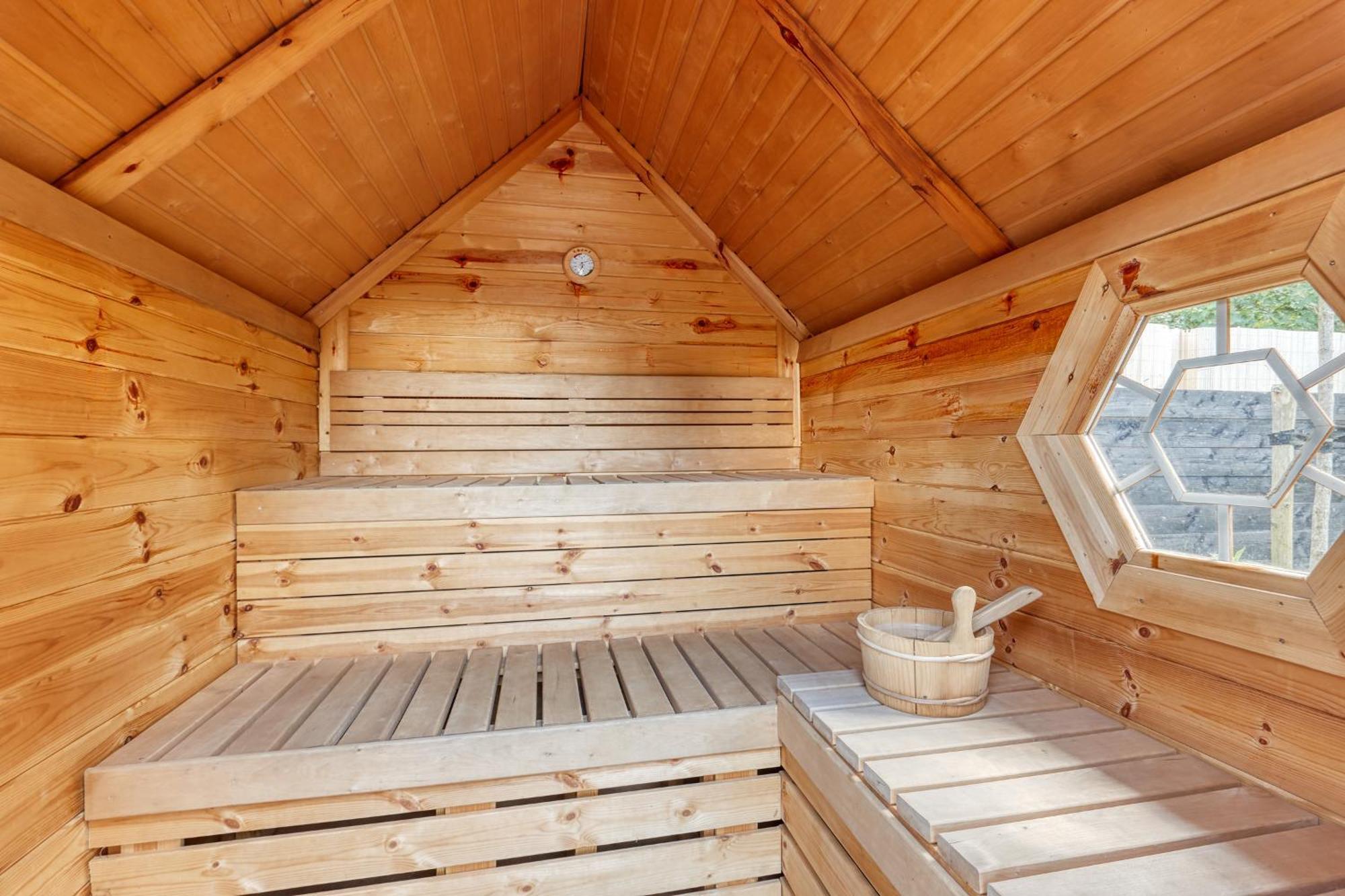 Glamping Lodge With Eco-Wellness 泽沃德 外观 照片